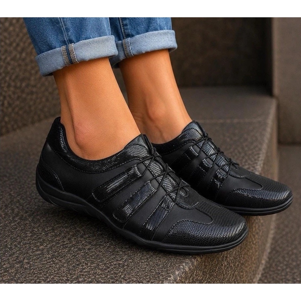 Walking Cradles Black Embossed Leather Stretch Lace Womens Comfort Shoes Sz 10S